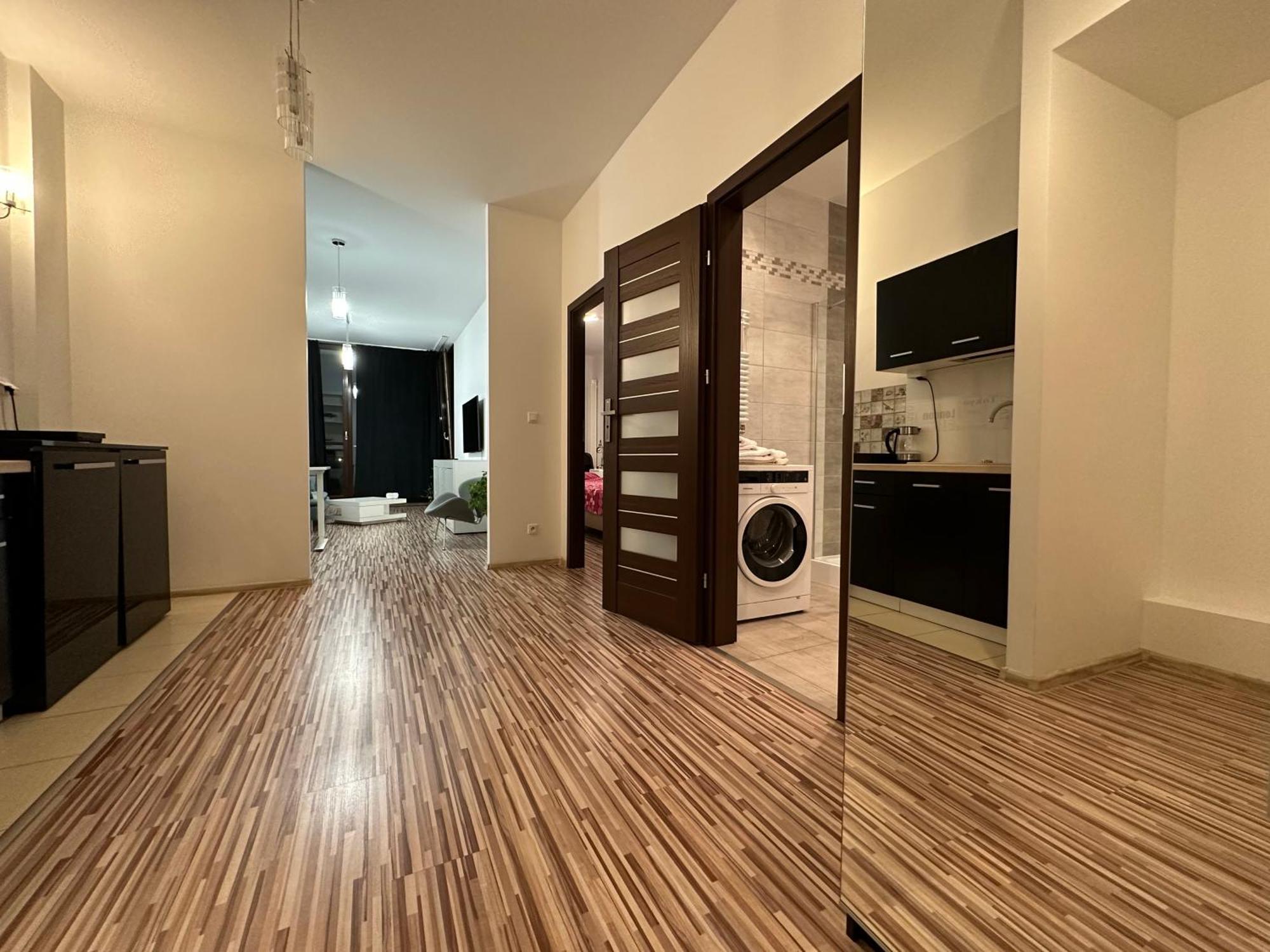 ורשה Two Rooms Apartment Triton Park מראה חיצוני תמונה