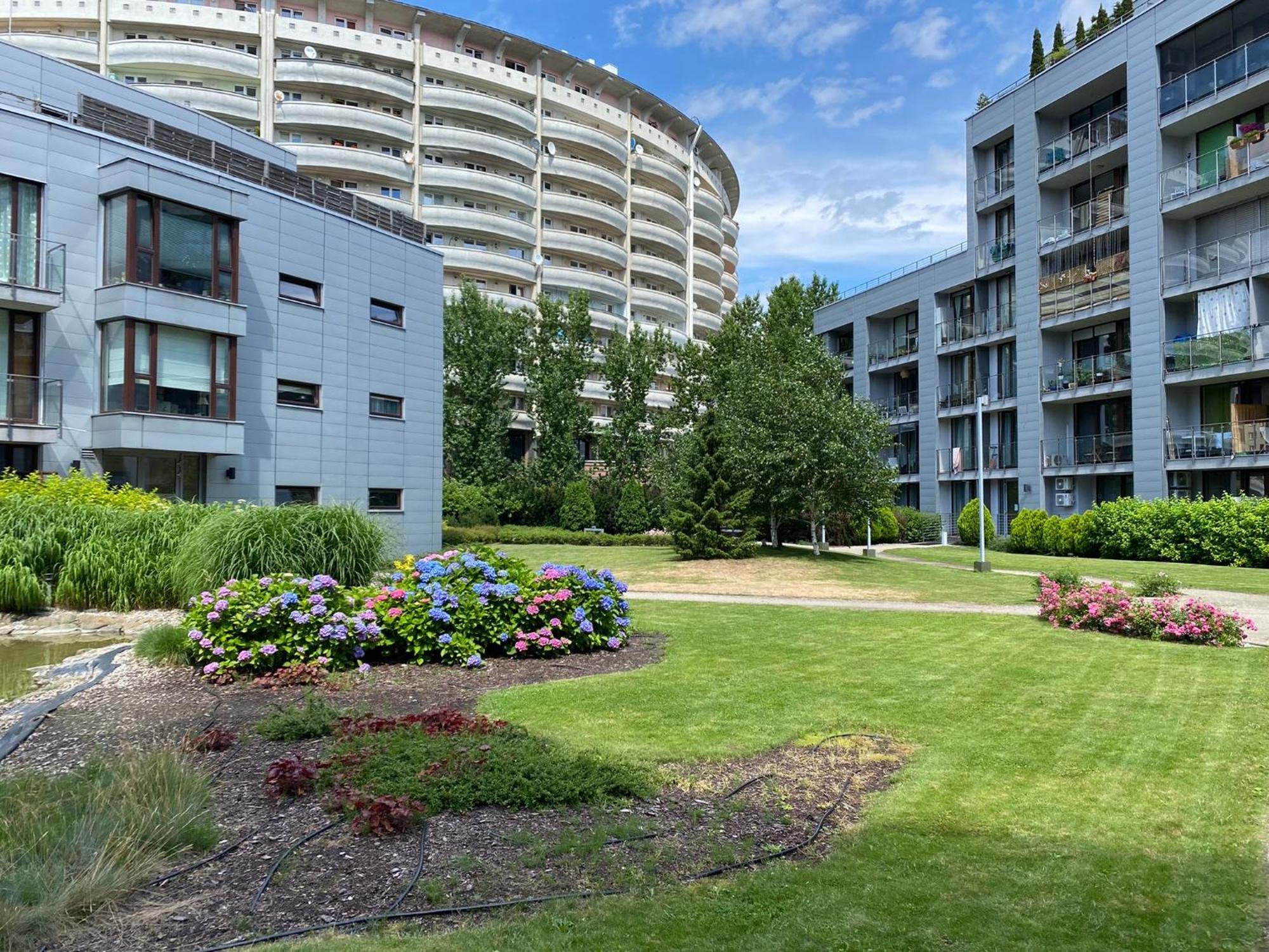 ורשה Two Rooms Apartment Triton Park מראה חיצוני תמונה